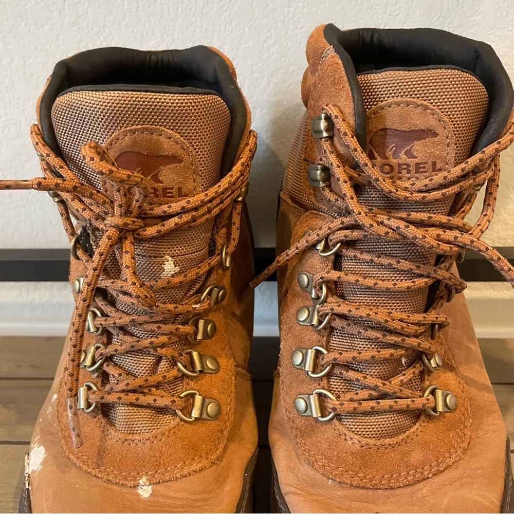 Sorel Men’s Tan Brown Leather Waterproof Boots Size 11.5 Rugged Lace-Up - Picture 4 of 13